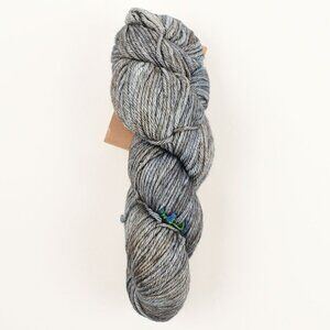 MadelineTosh Pashmina Worsted Yarn SW Merino Wool Silk Cashmere Rainwater
